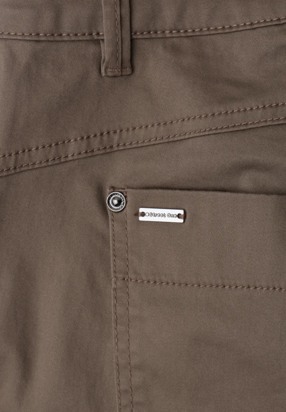 7/8 Slim Leg Hose im Satin-Look
