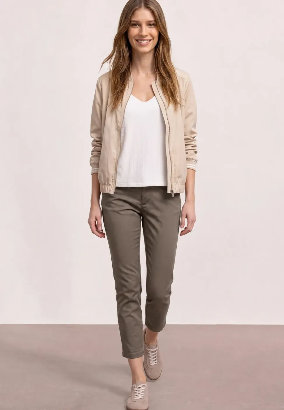 7/8 Slim Leg Hose im Satin-Look