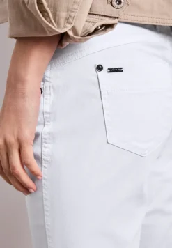 7/8 Slim Leg Hose im Satin-Look