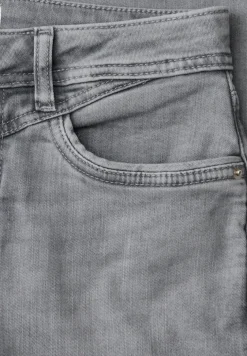 7/8 Slim Leg Jeans im Casual Fit