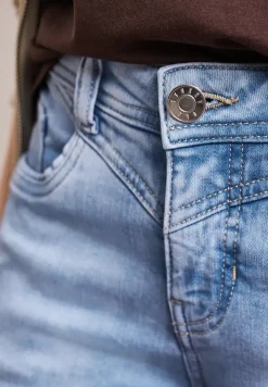 7/8 Slim Leg Jeans im Casual Fit