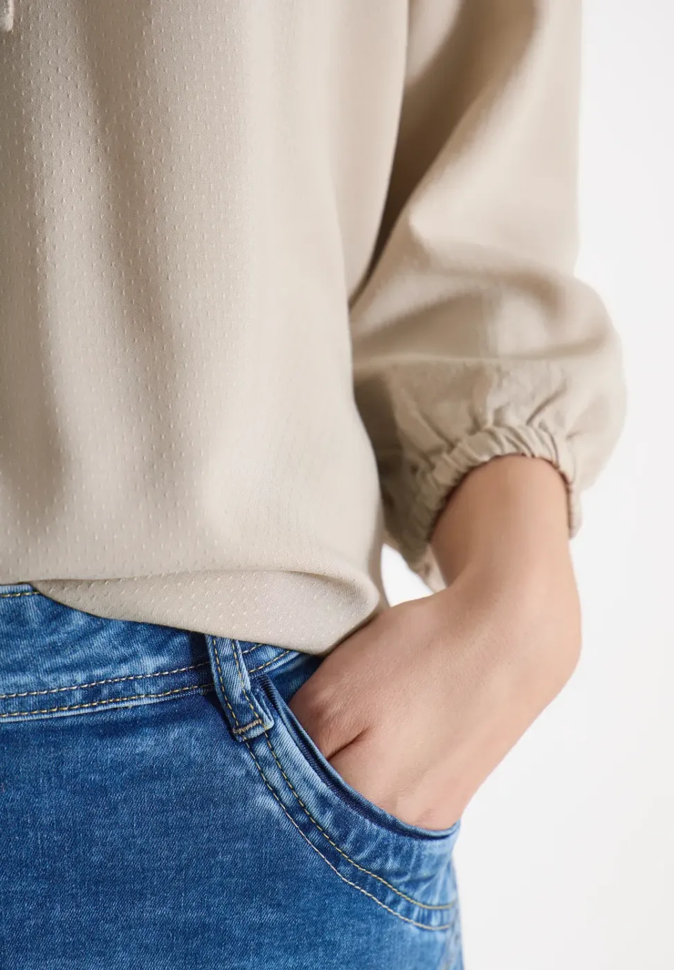 3/4-Arm Bluse mit Split Neck und Bändern