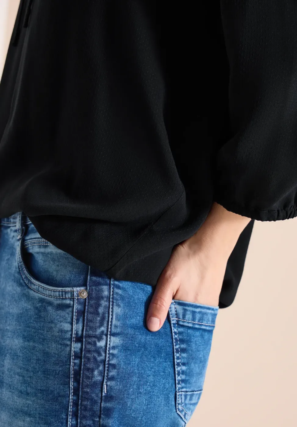 3/4-Arm Bluse mit Split Neck und Bändern