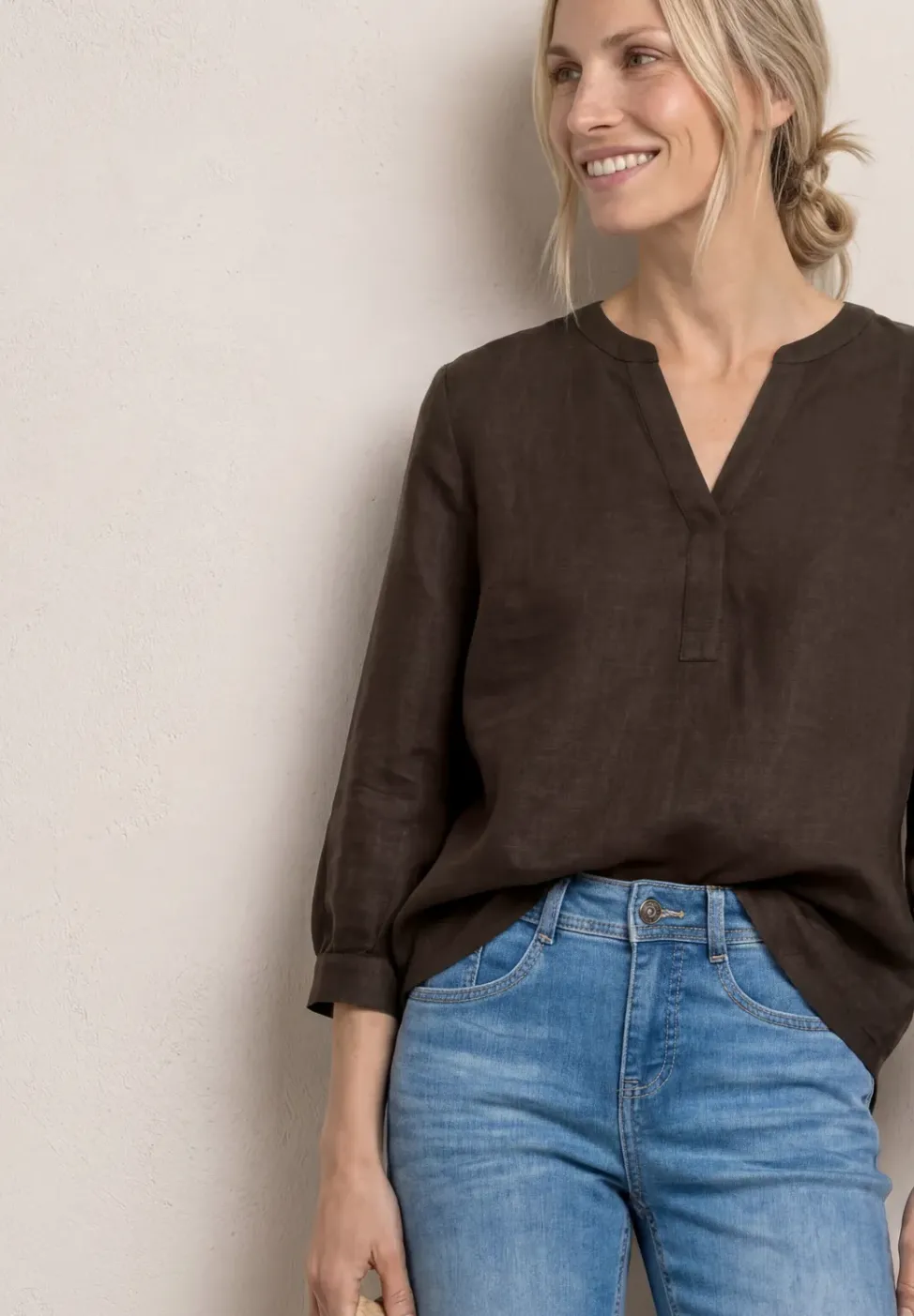 3/4-Arm Bluse aus Leinenmix mit Split Neck