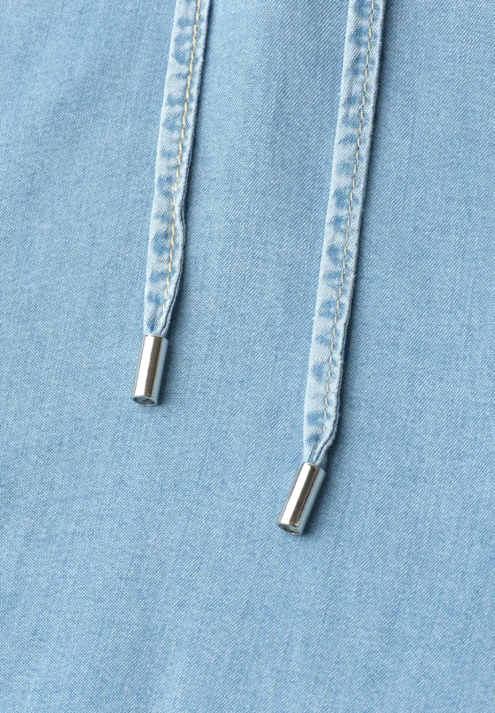 3/4-Arm Bluse mit Split Neck im Denim-Look