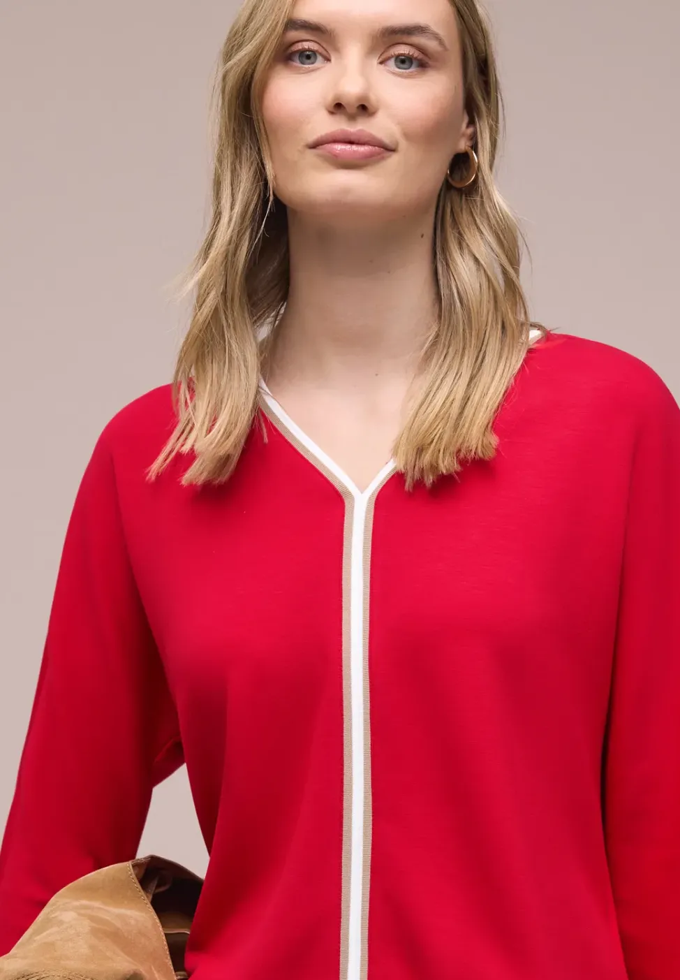 3/4-Arm Shirt mit Kontrastdetail