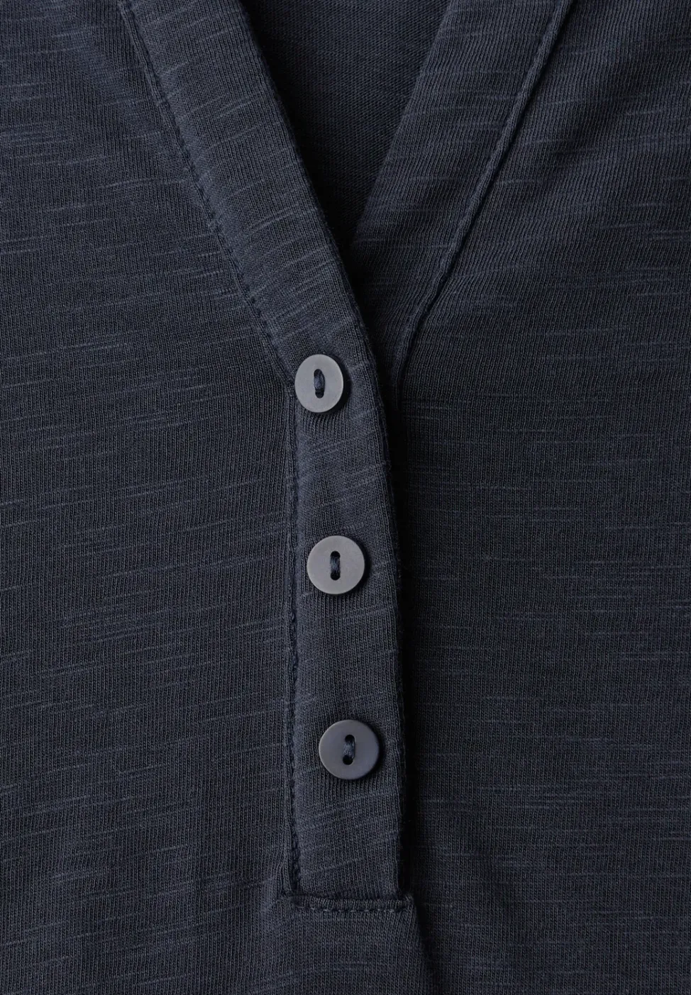 3/4-Arm Shirt mit Split Neck und Knöpfen