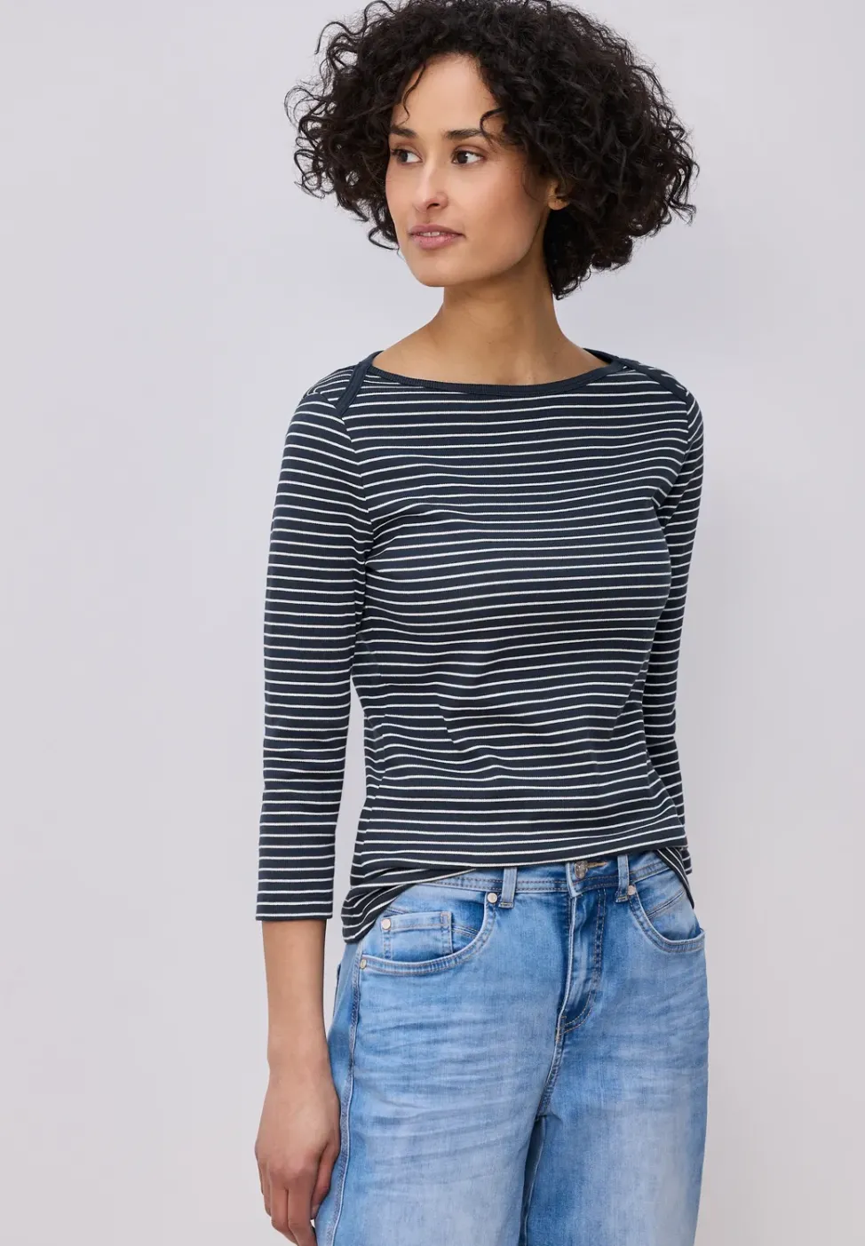 3/4-Arm Shirt mit U-Boot-Ausschnitt