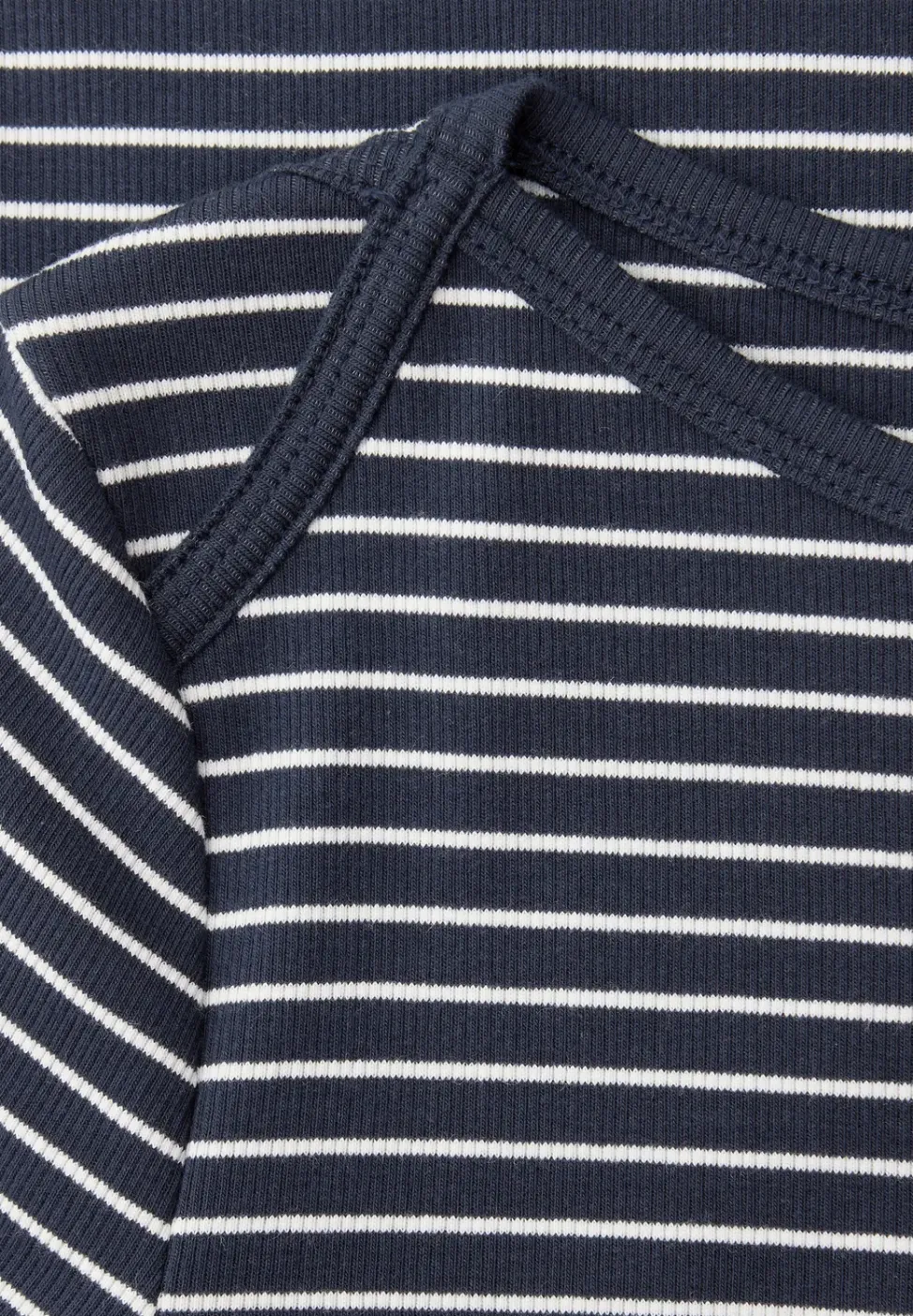 3/4-Arm Shirt mit U-Boot-Ausschnitt