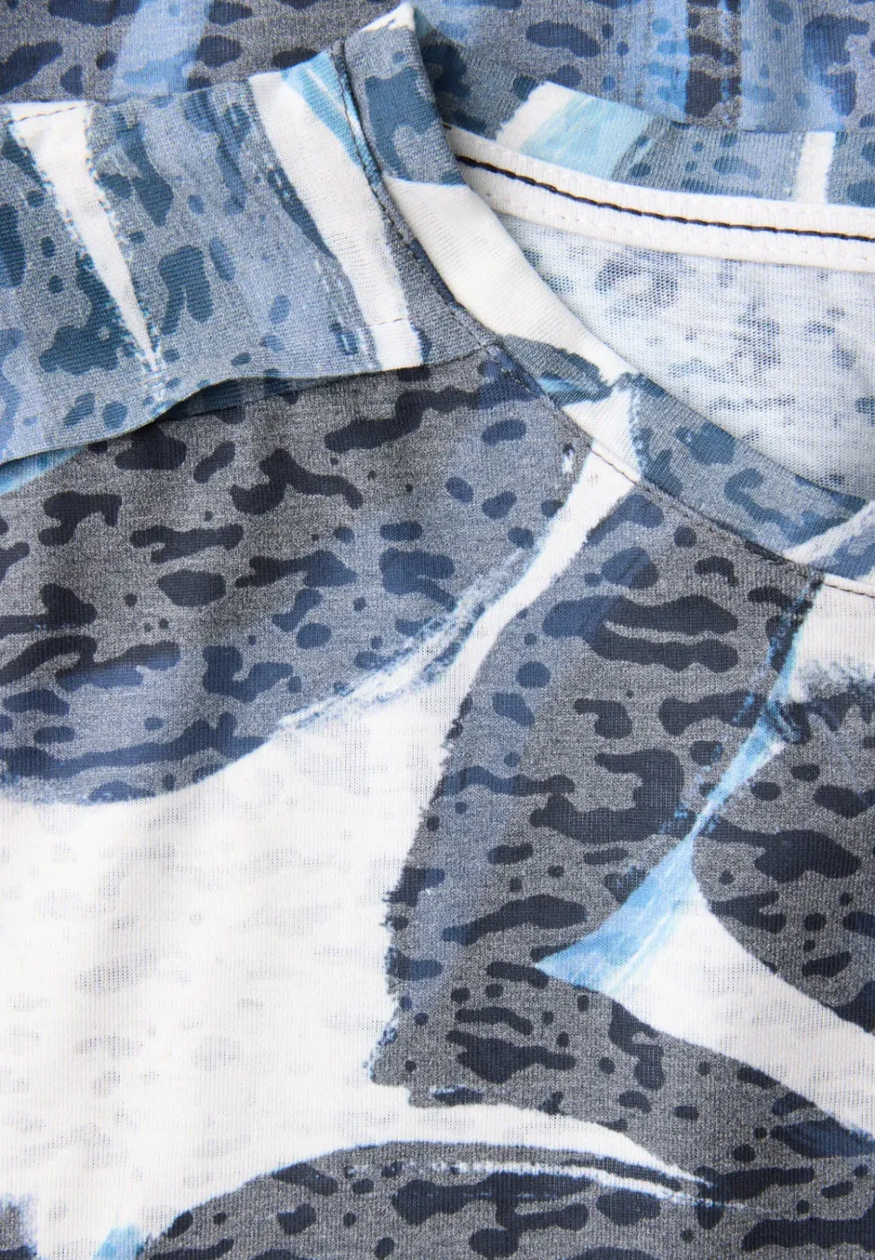Ausbrenner-Shirt mit Muster