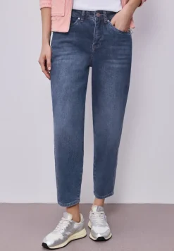 Barrel Leg Jeans