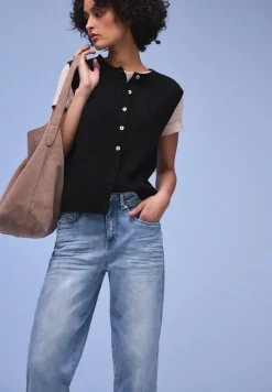 Barrel Leg Jeans