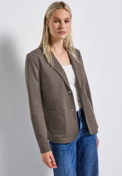 Basic Blazer