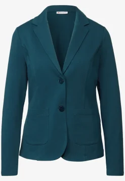 Basic Blazer