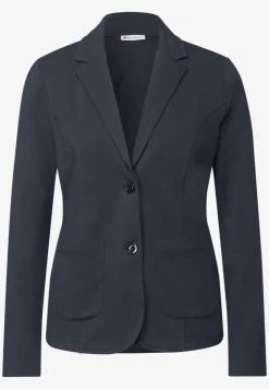Basic Blazer