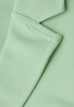 Basic Blazer