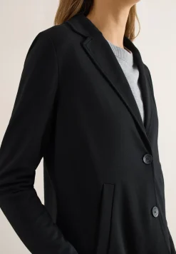 Basic Blazer
