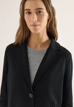 Basic Blazer