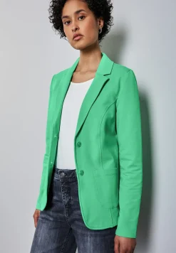 Basic Blazer
