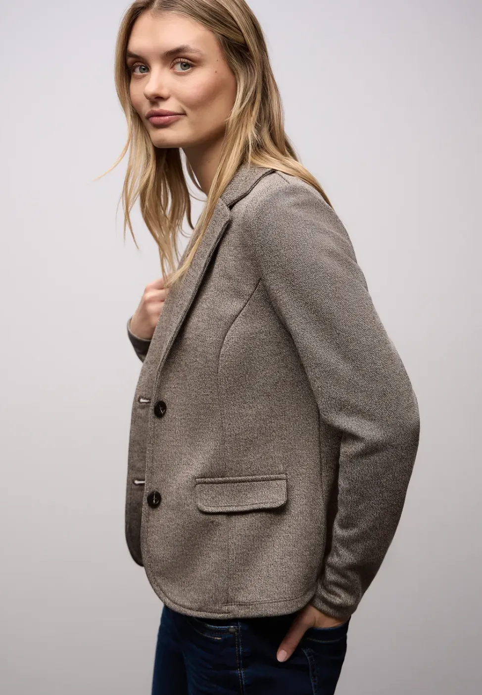 Basic Blazer