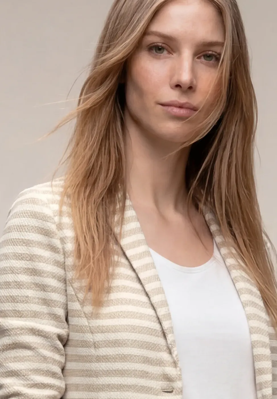 Basic Blazer mit Knöpfen und Streifen