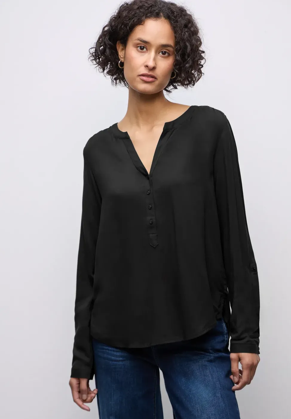 Basic Bluse in Unifarbe