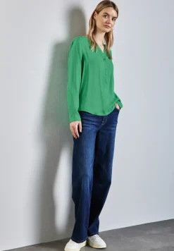 Basic Bluse in Unifarbe