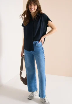 Basic Bluse mit Hemdkragen in Unifarbe