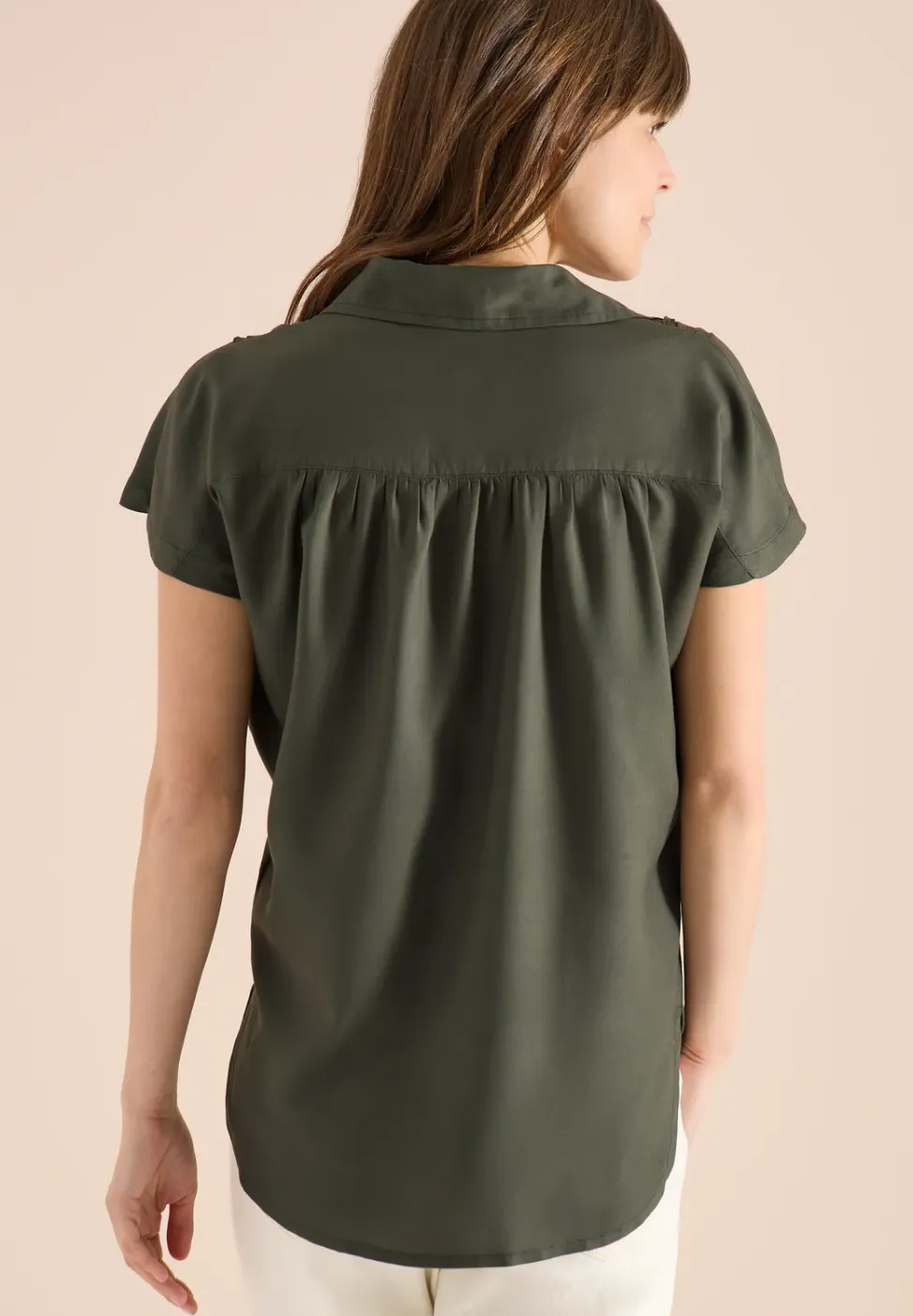Basic Bluse mit Hemdkragen in Unifarbe