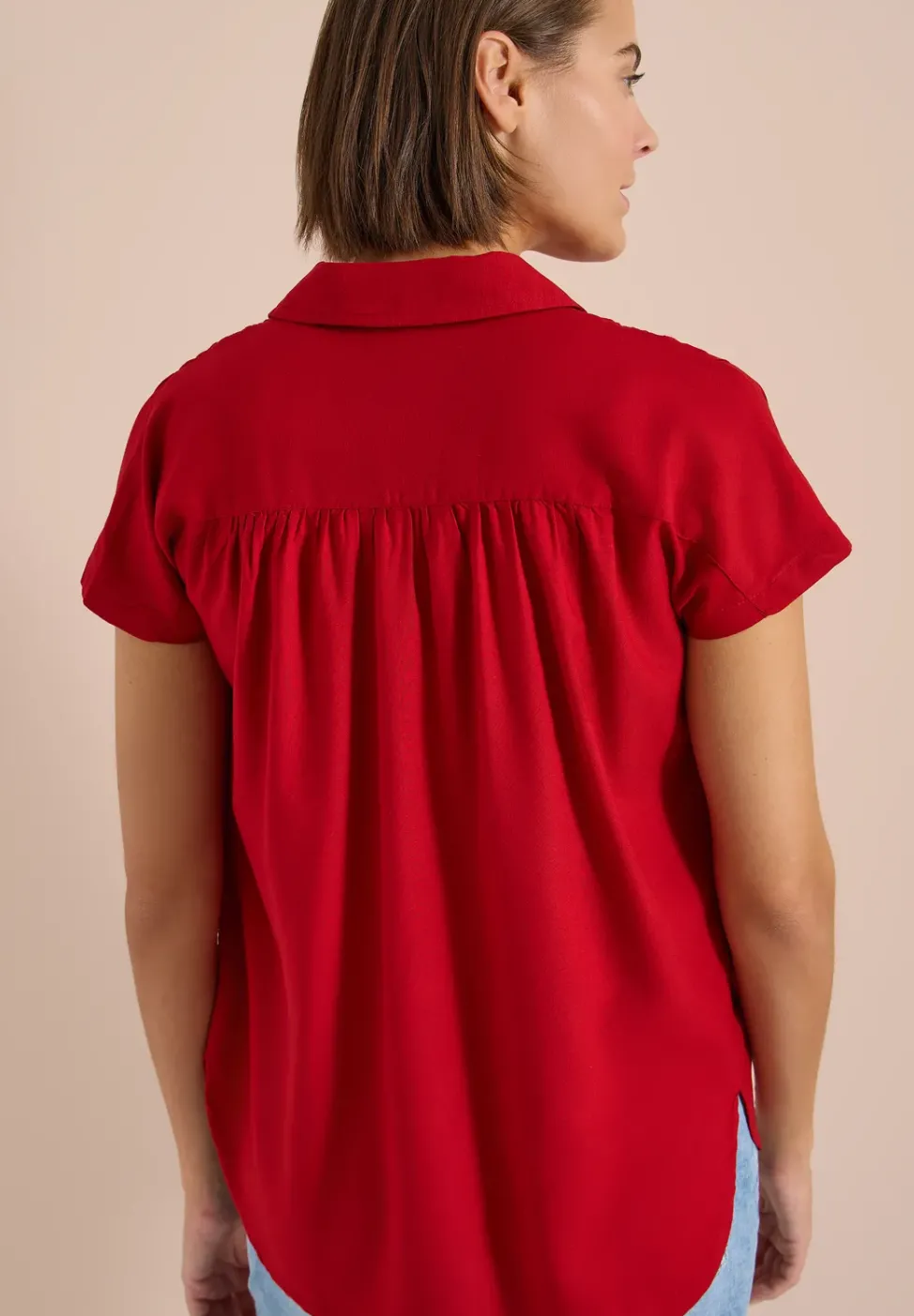 Basic Bluse mit Hemdkragen in Unifarbe
