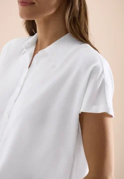 Basic Bluse mit Hemdkragen in Unifarbe