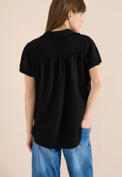 Basic Bluse mit Hemdkragen in Unifarbe