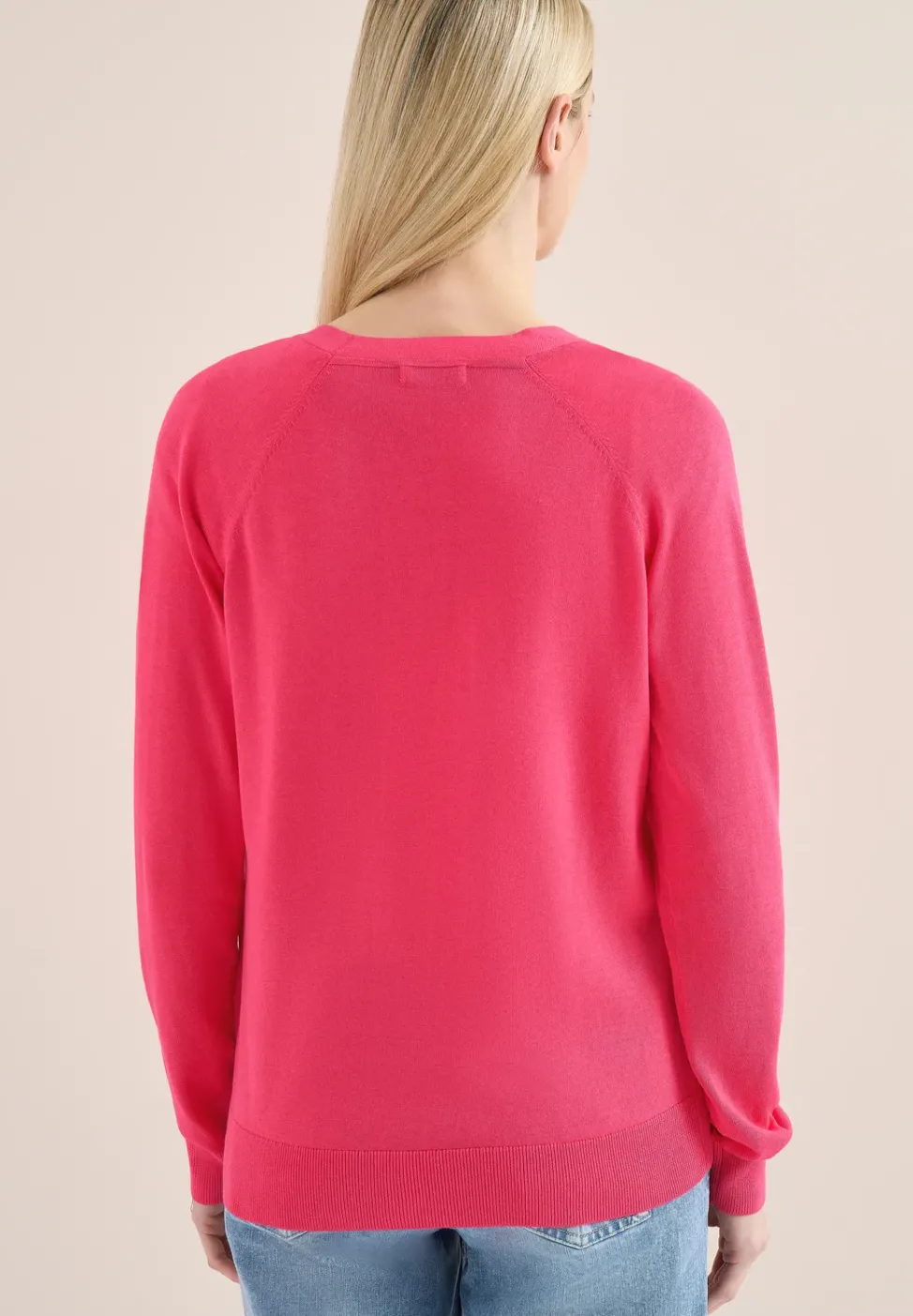 Basic Cardigan mit V-Neck und Knöpfen