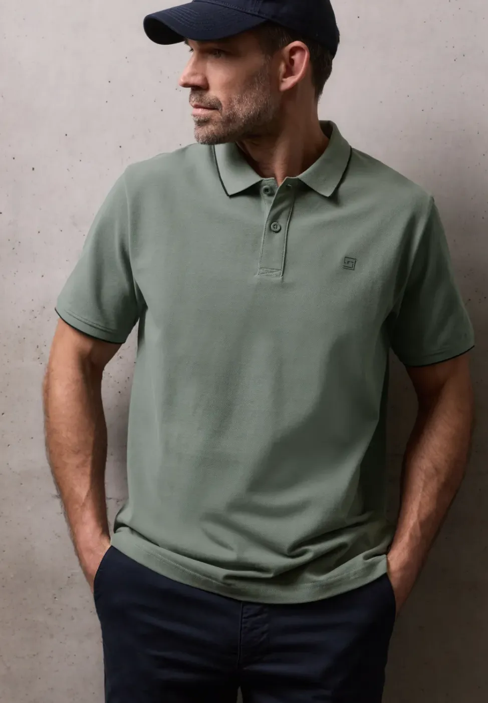 Basic Piqué Poloshirt mit Kontrastdetail