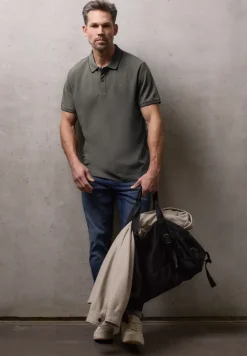 Basic Piqué Poloshirt mit Kontrastdetail