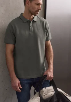 Basic Piqué Poloshirt mit Kontrastdetail