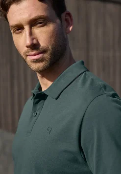 Basic Piqué Poloshirt mit Kontrastdetail