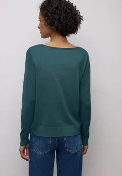 Basic Pullover