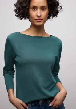 Basic Pullover