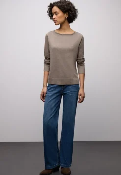 Basic Pullover