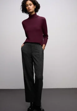 Basic Rollkragenpullover