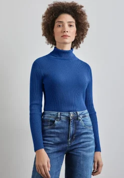 Basic Rollkragen-Pullover