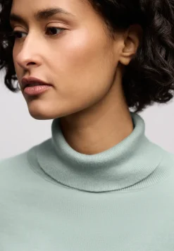 Basic Rollkragenpullover