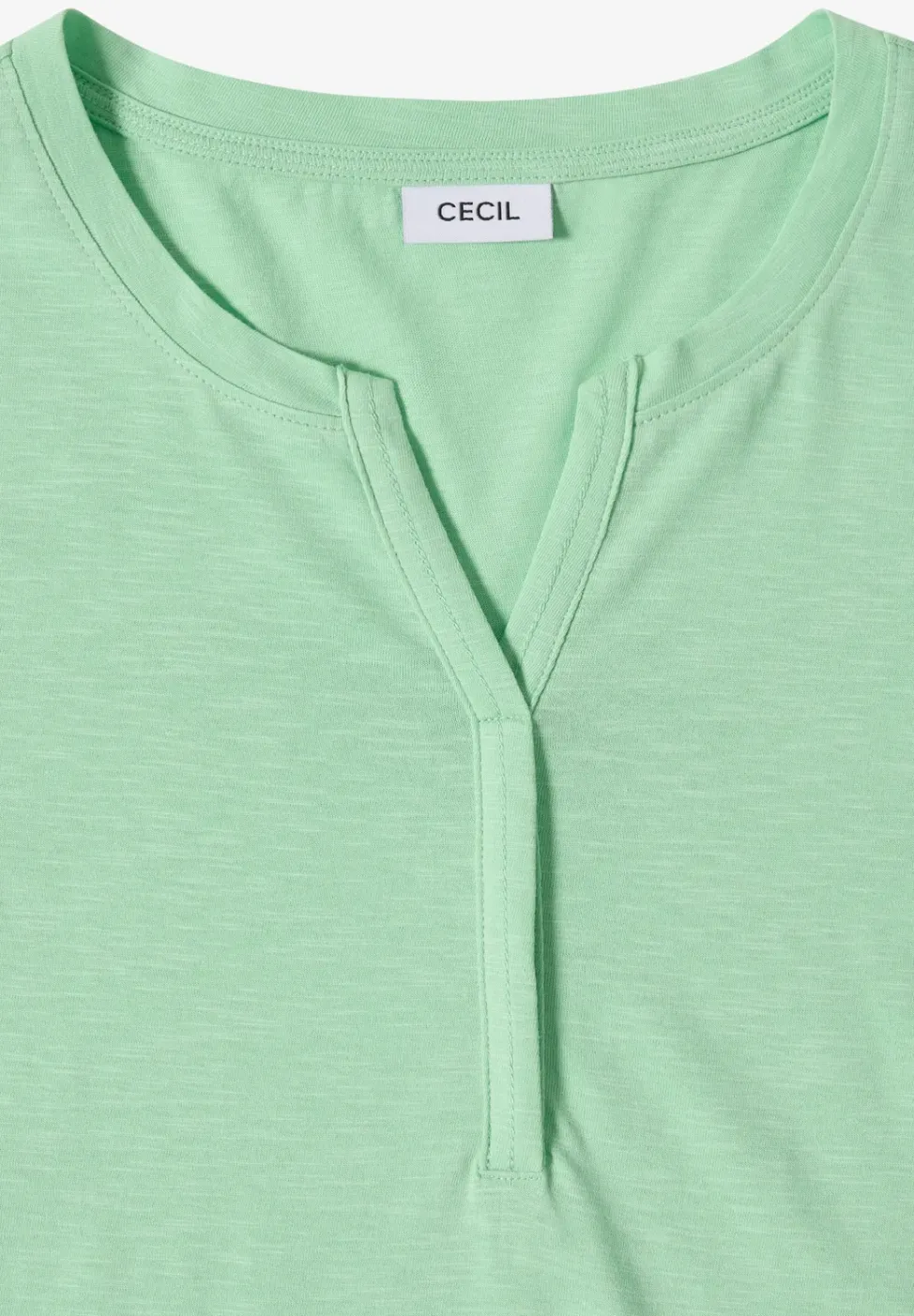 Basic Shirt im Tunika-Look