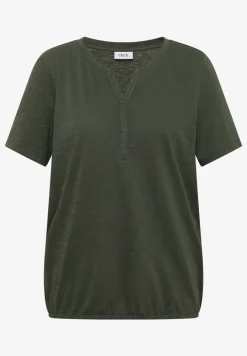Basic Shirt im Tunika-Look