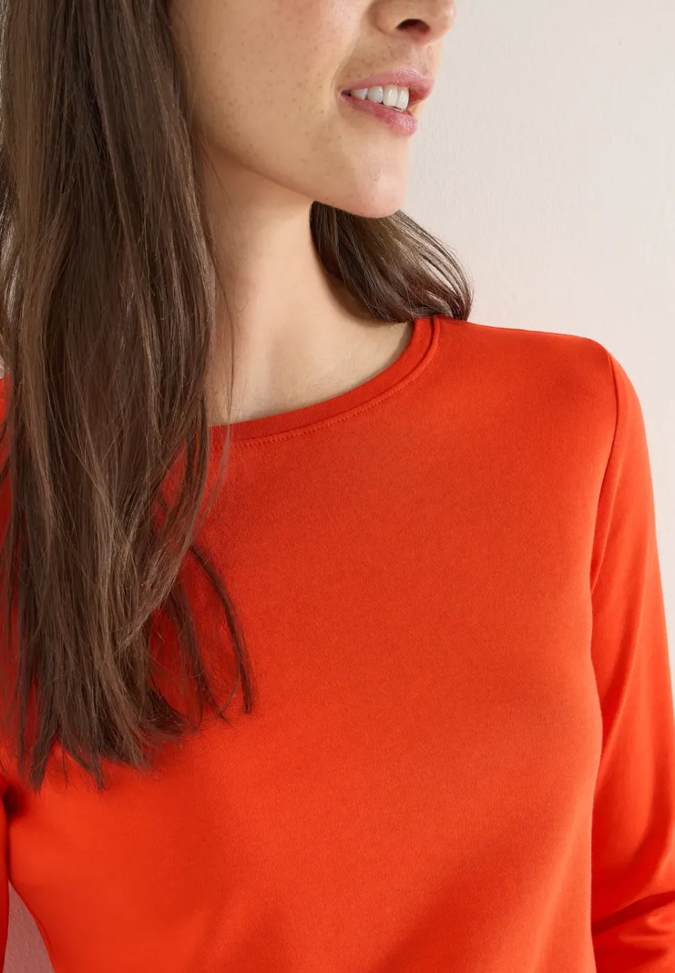 Basic Shirt in Unifarbe