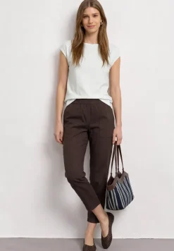 Basic Shirt mit U-Boot-Ausschnitt