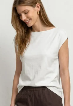 Basic Shirt mit U-Boot-Ausschnitt