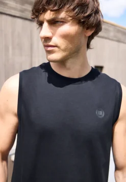 Basic Tank Top mit Rundhals