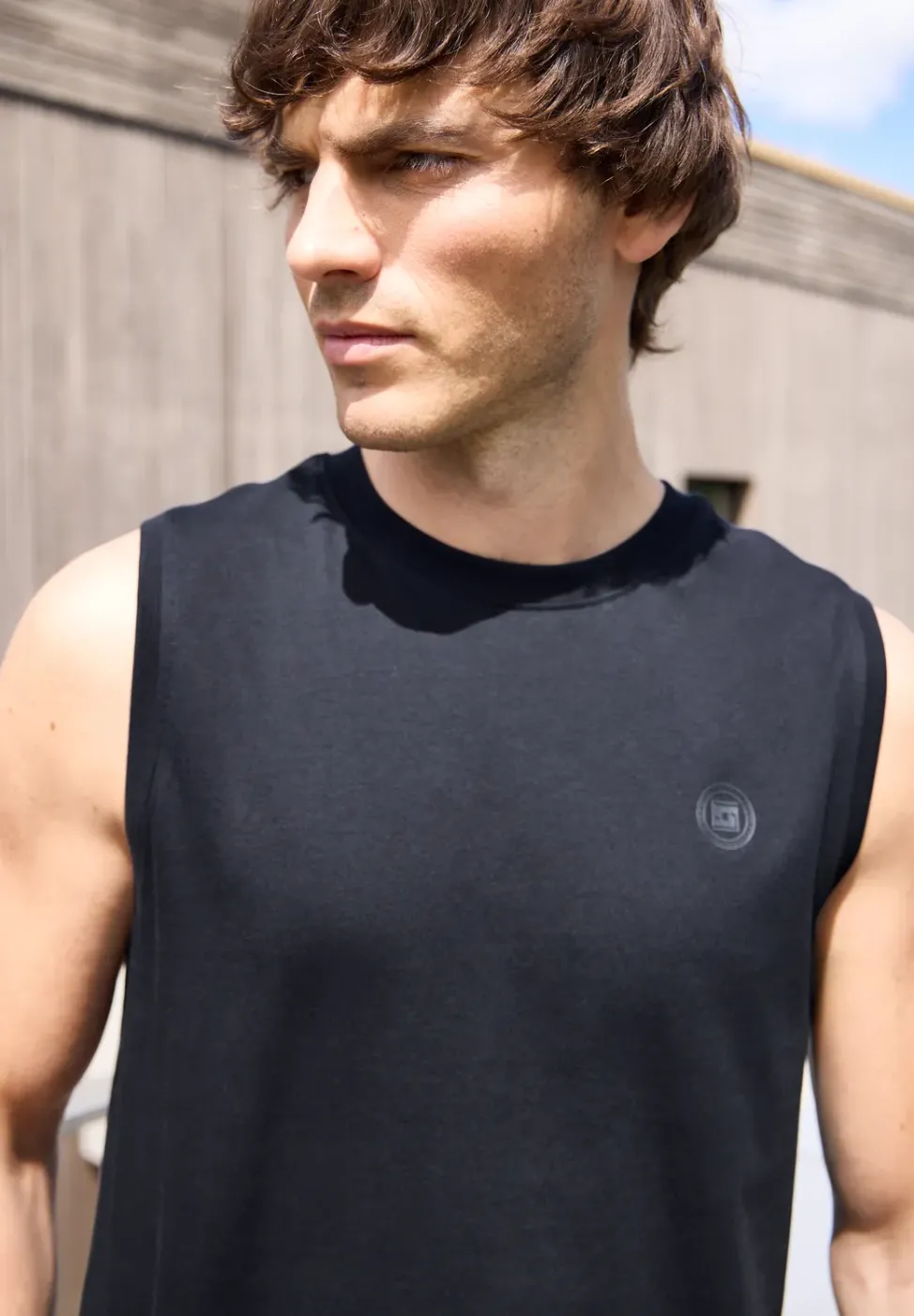 Basic Tank Top mit Rundhals
